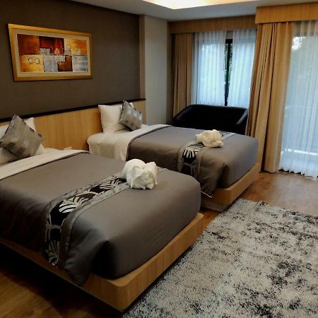 The Raise Hotel Hat Yai Exterior photo