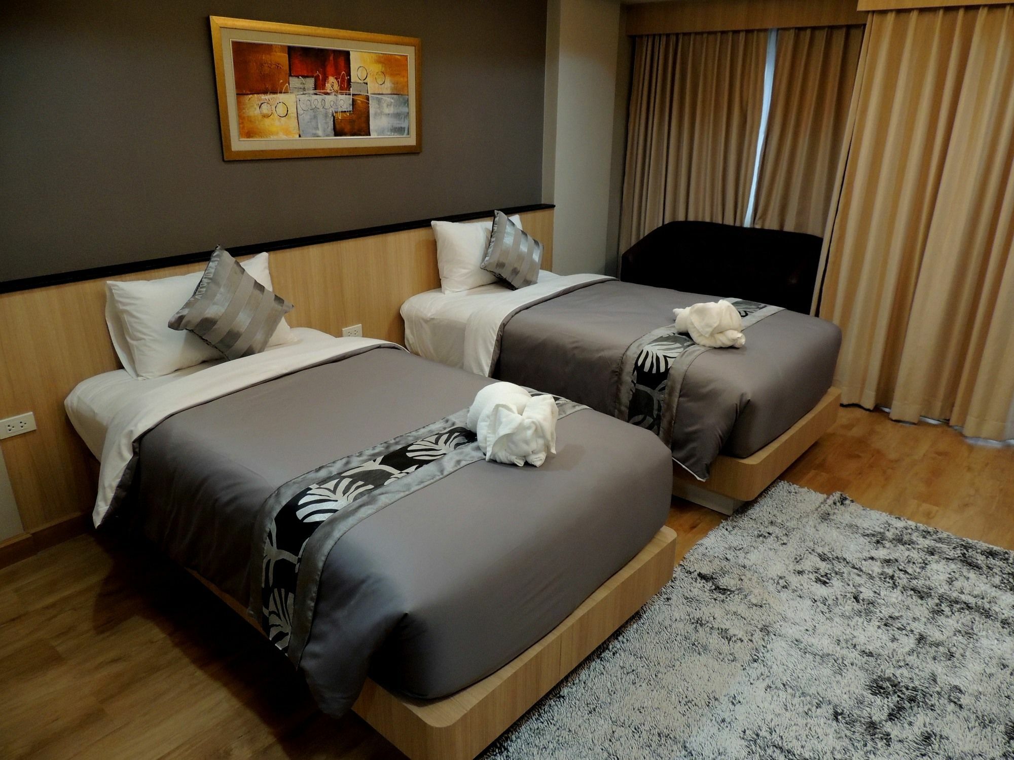 The Raise Hotel Hat Yai Exterior photo