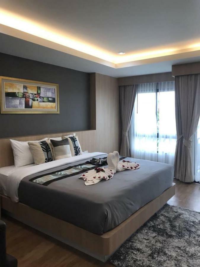 The Raise Hotel Hat Yai Exterior photo